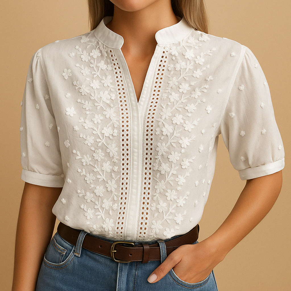Élise | Trendy White Blouse