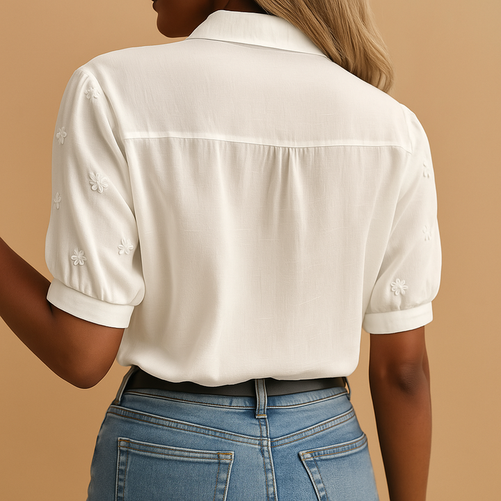 Élise | Trendy White Blouse